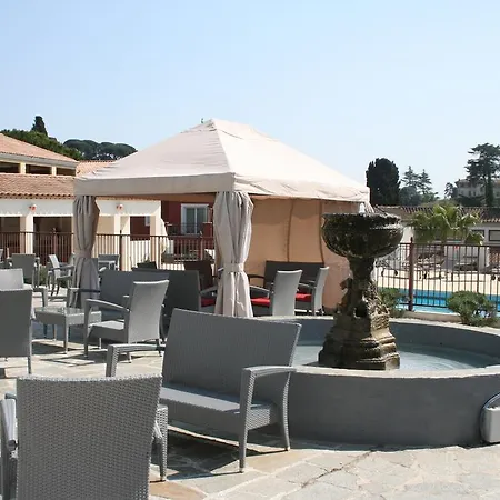 Le Chateau Des Artistes Apartamento *